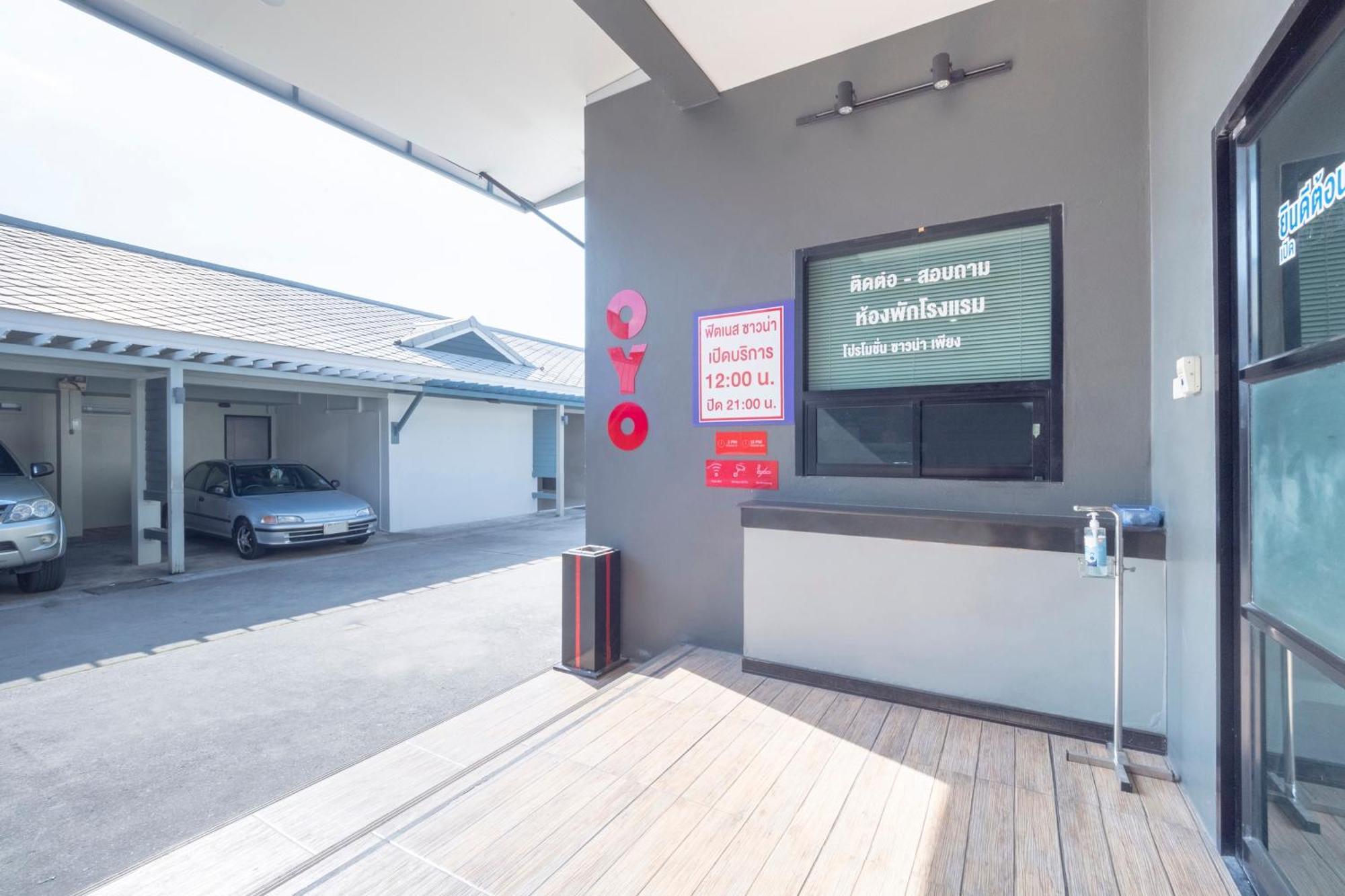 Hotel Oyo 75382 Chonburi